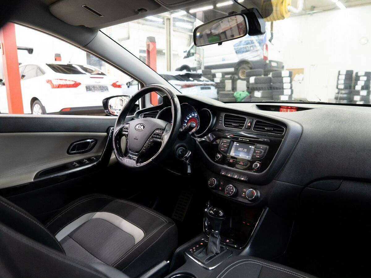 Купить Kia Ceed, 2014, 98 000 км, фото №17