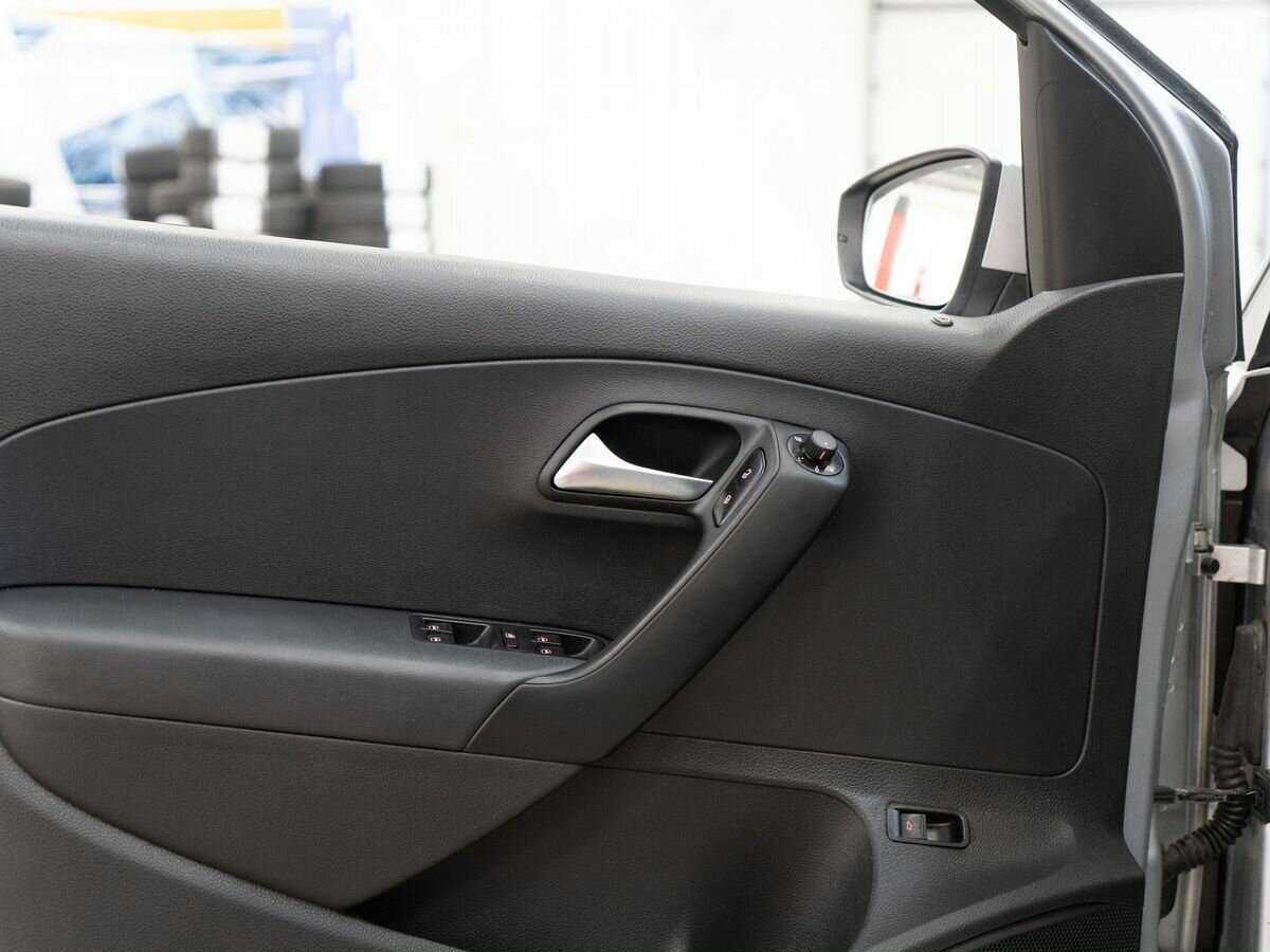 Купить Volkswagen Polo, 2019, 94 794 км, фото №13