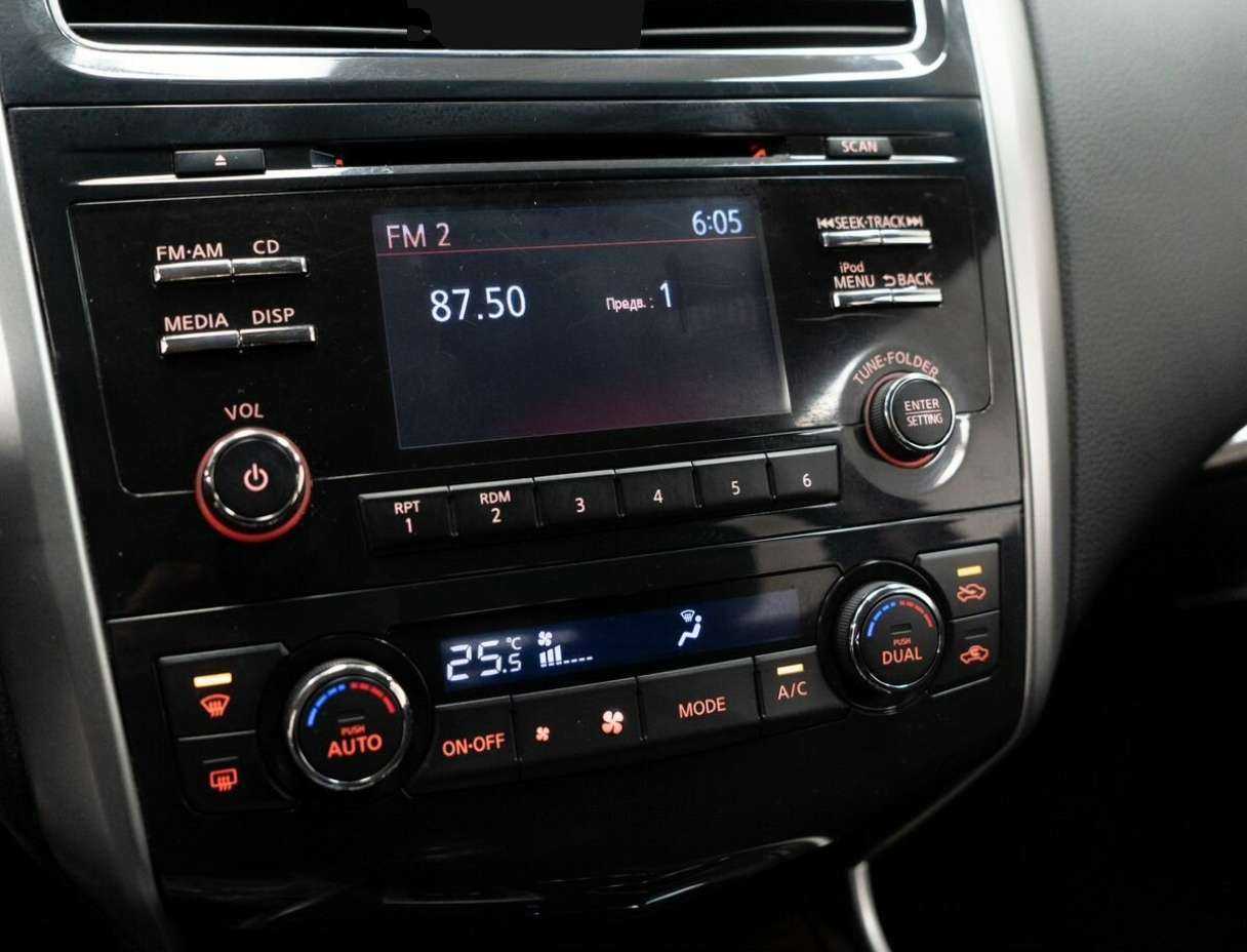 Купить Nissan Teana, 2015, 207 000 км, фото №10