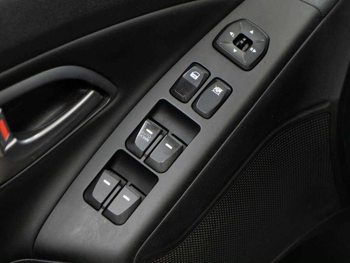 Купить Hyundai ix35, 2014, 162 508 км, фото №12