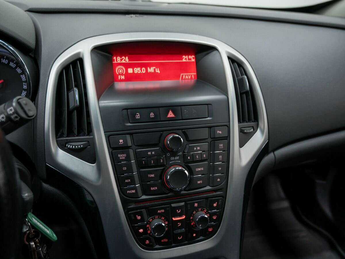 Купить Opel Astra, 2012, 258 000 км, фото №14