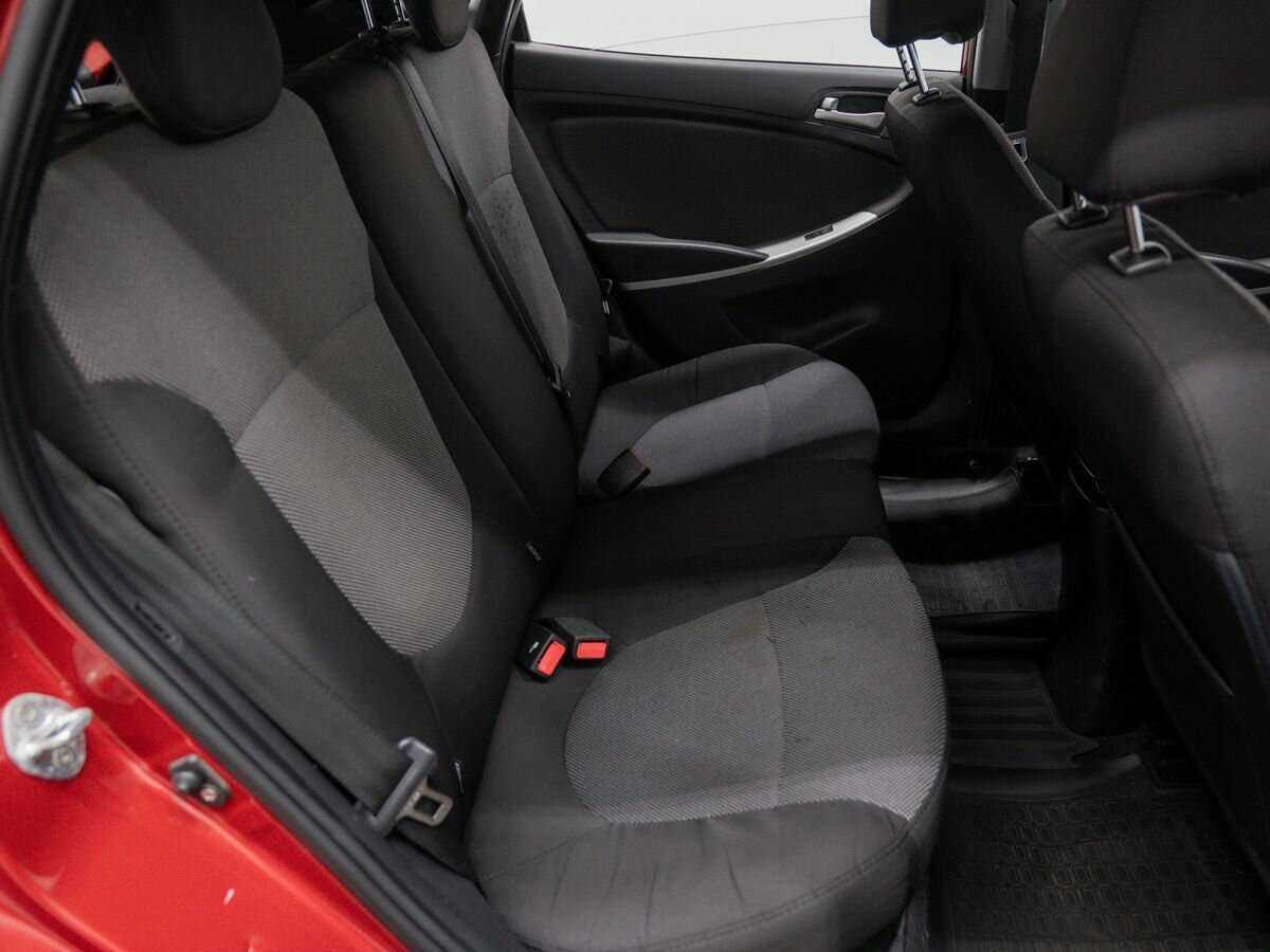 Купить Hyundai Solaris, 2012, 263 000 км, фото №8