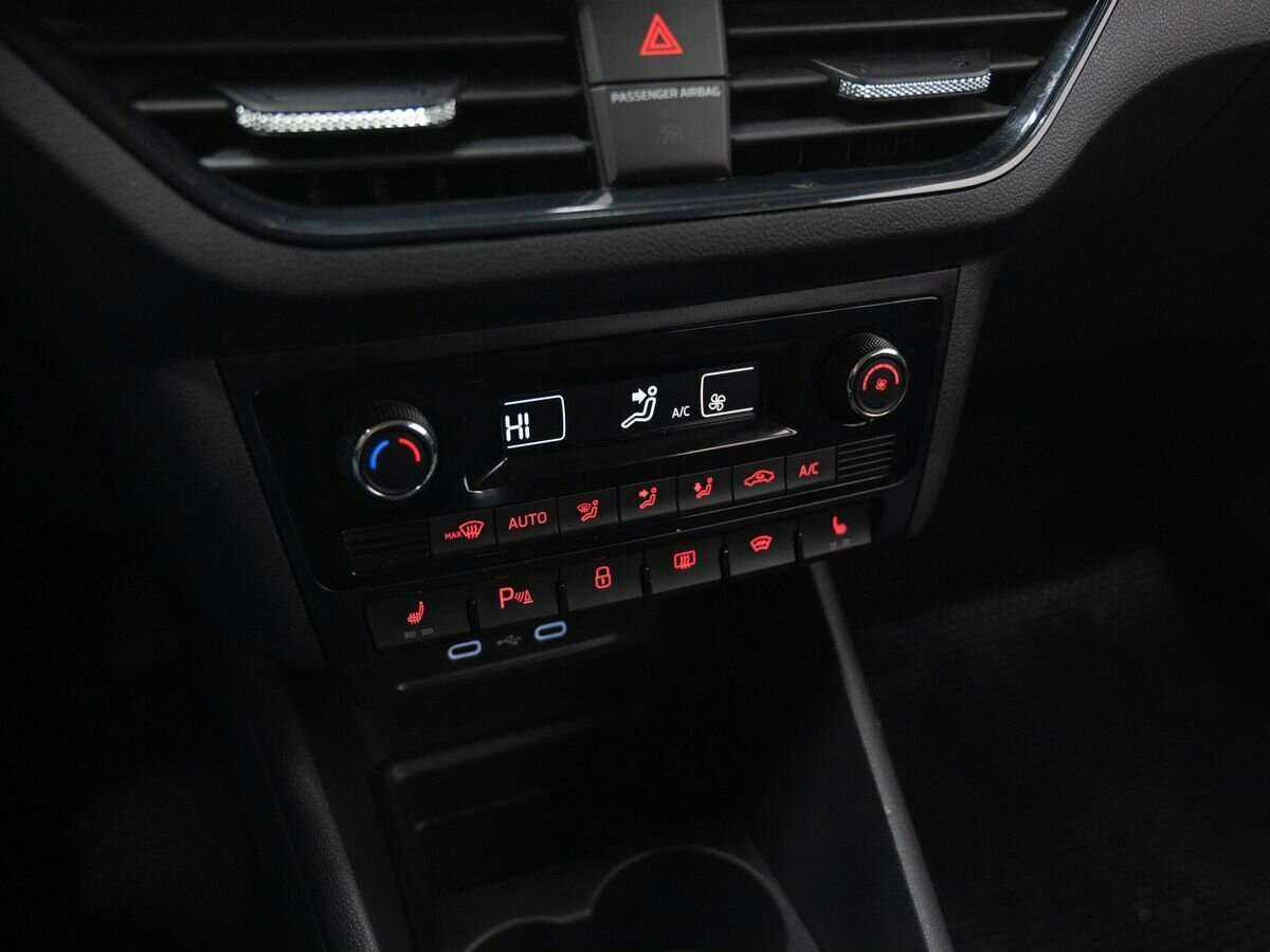 Купить Volkswagen Polo, 2020, 80 000 км, фото №19