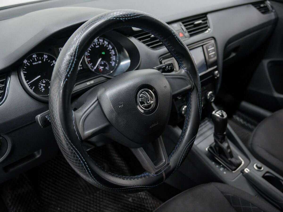 Купить Skoda Octavia, 2017, 178 000 км, фото №17