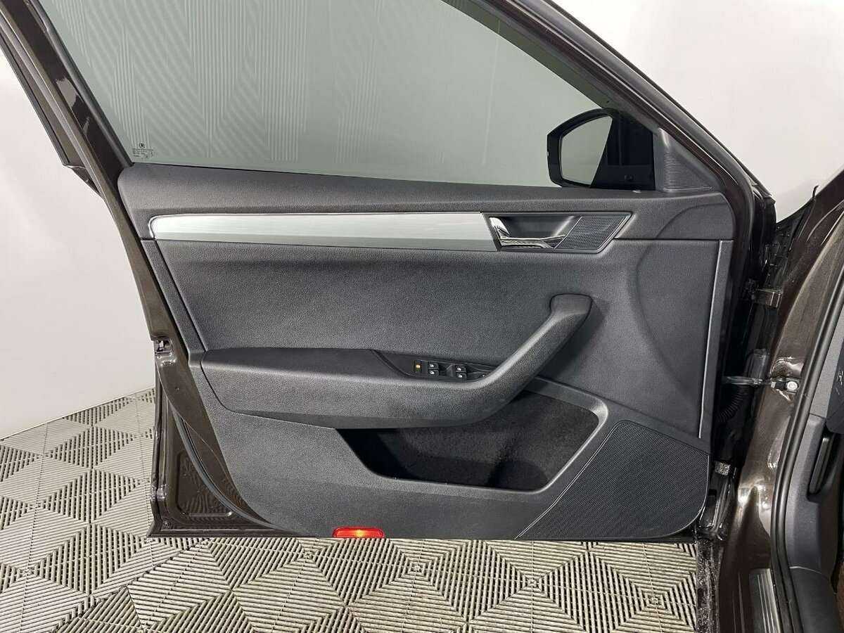 Купить Skoda Superb, 2016, 160 000 км, фото №7