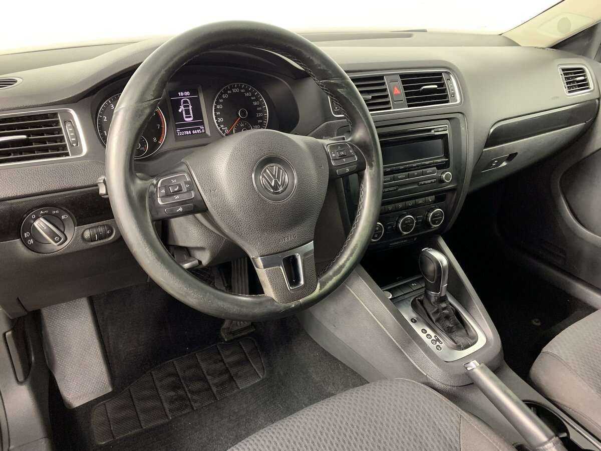 Купить Volkswagen Jetta, 2013, 222 783 км, фото №18
