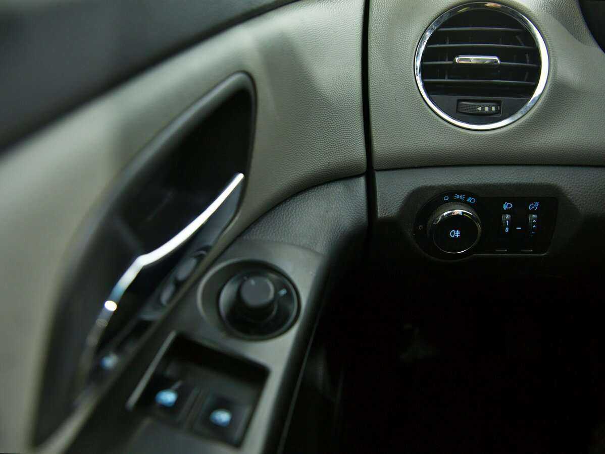 Купить Chevrolet Cruze, 2013, 210 000 км, фото №19