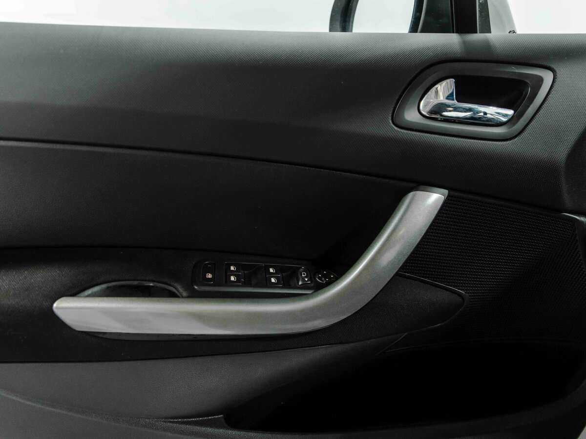 Купить Peugeot 408, 2012, 182 095 км, фото №11