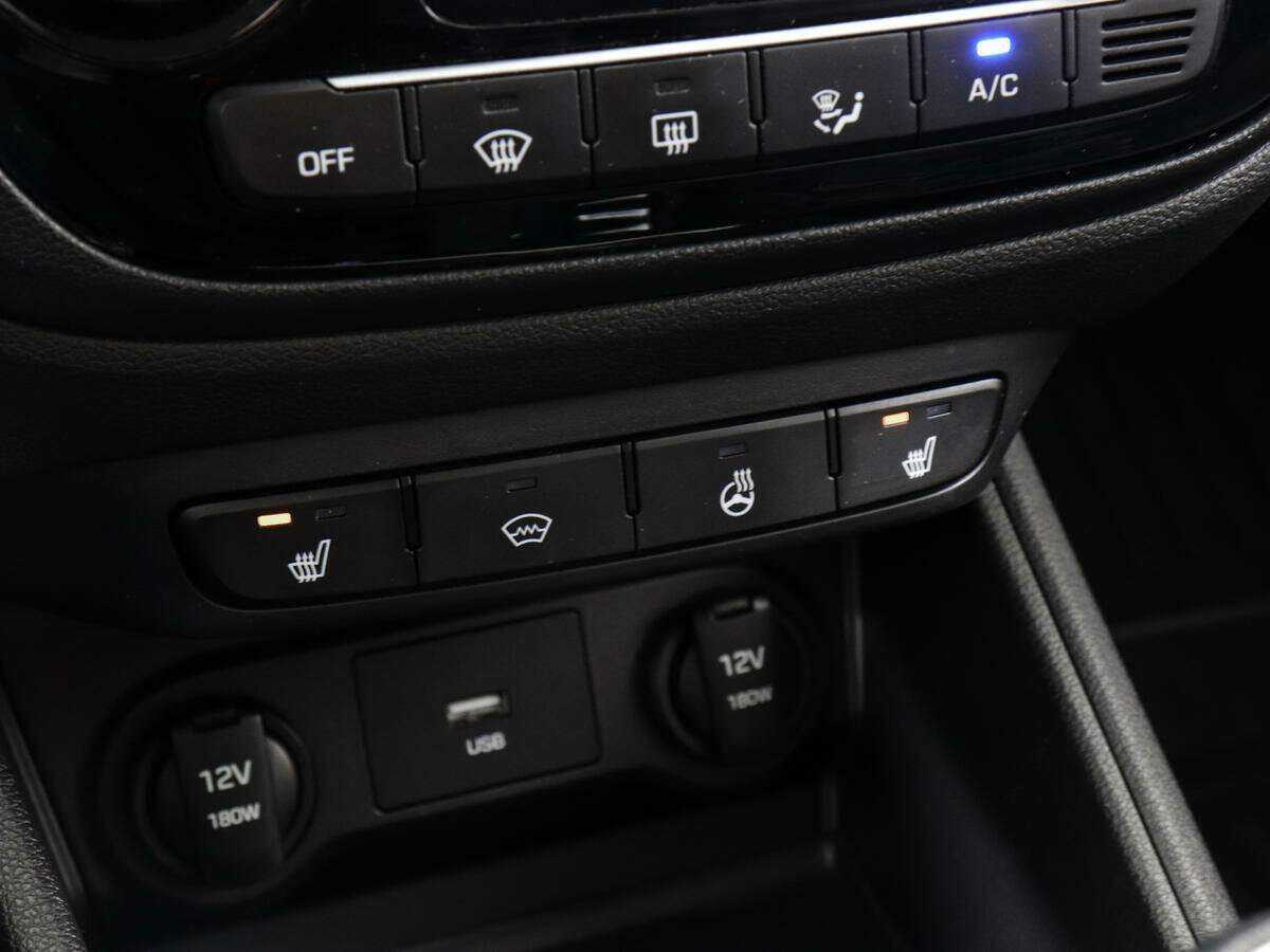 Купить Hyundai Solaris, 2020, 66 459 км, фото №10