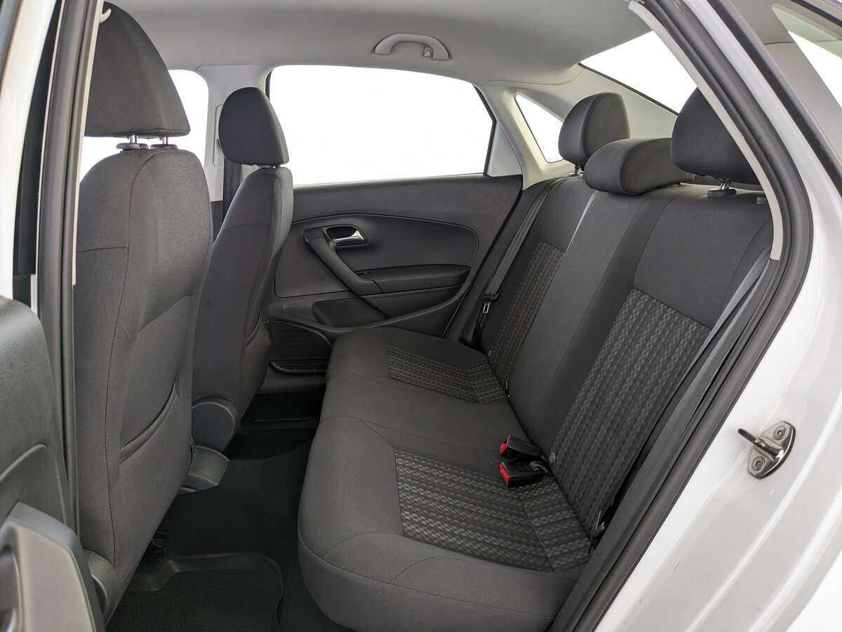 Купить Volkswagen Polo, 2018, 104 329 км, фото №18