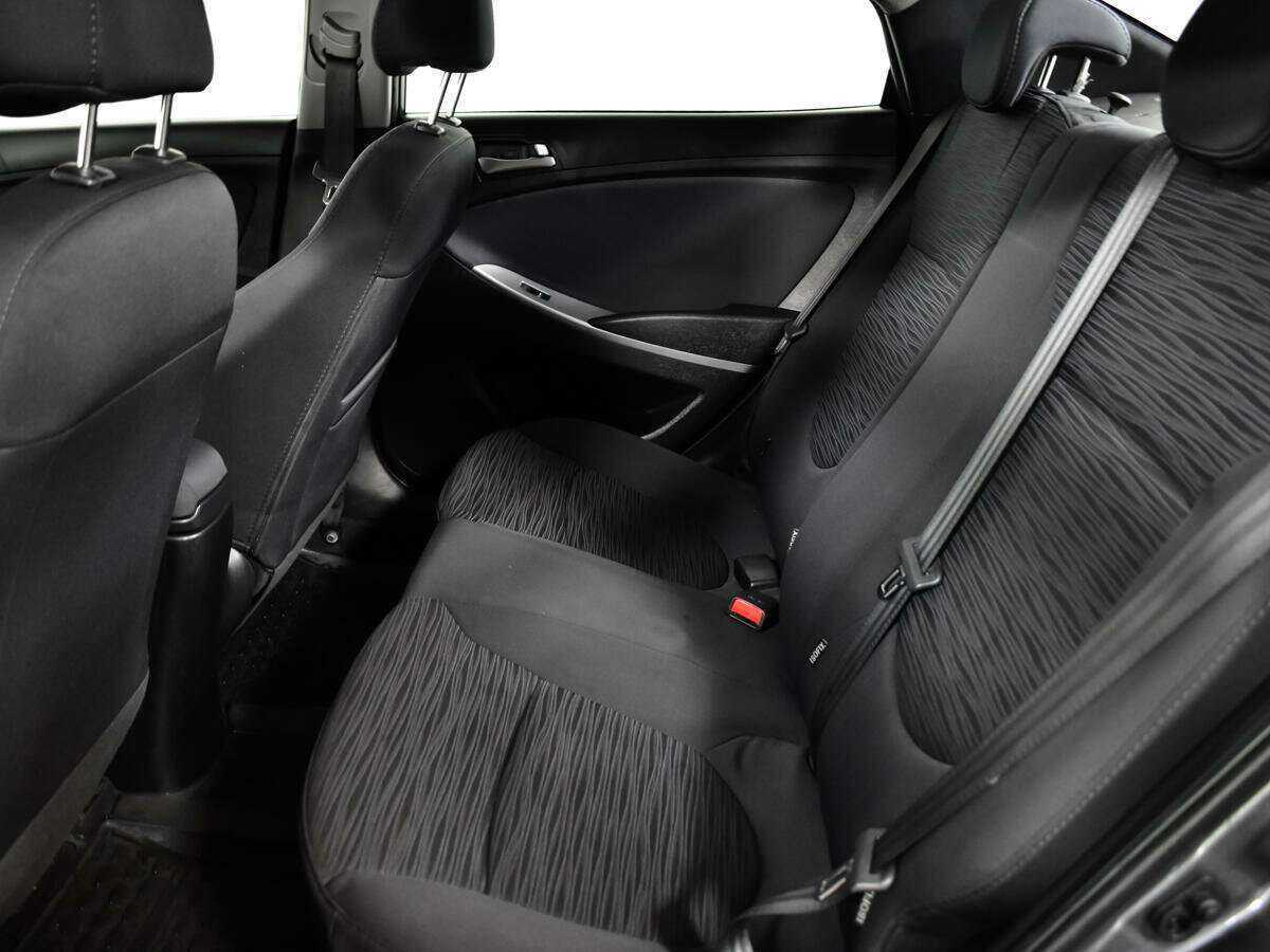 Купить Hyundai Solaris, 2016, 130 272 км, фото №10