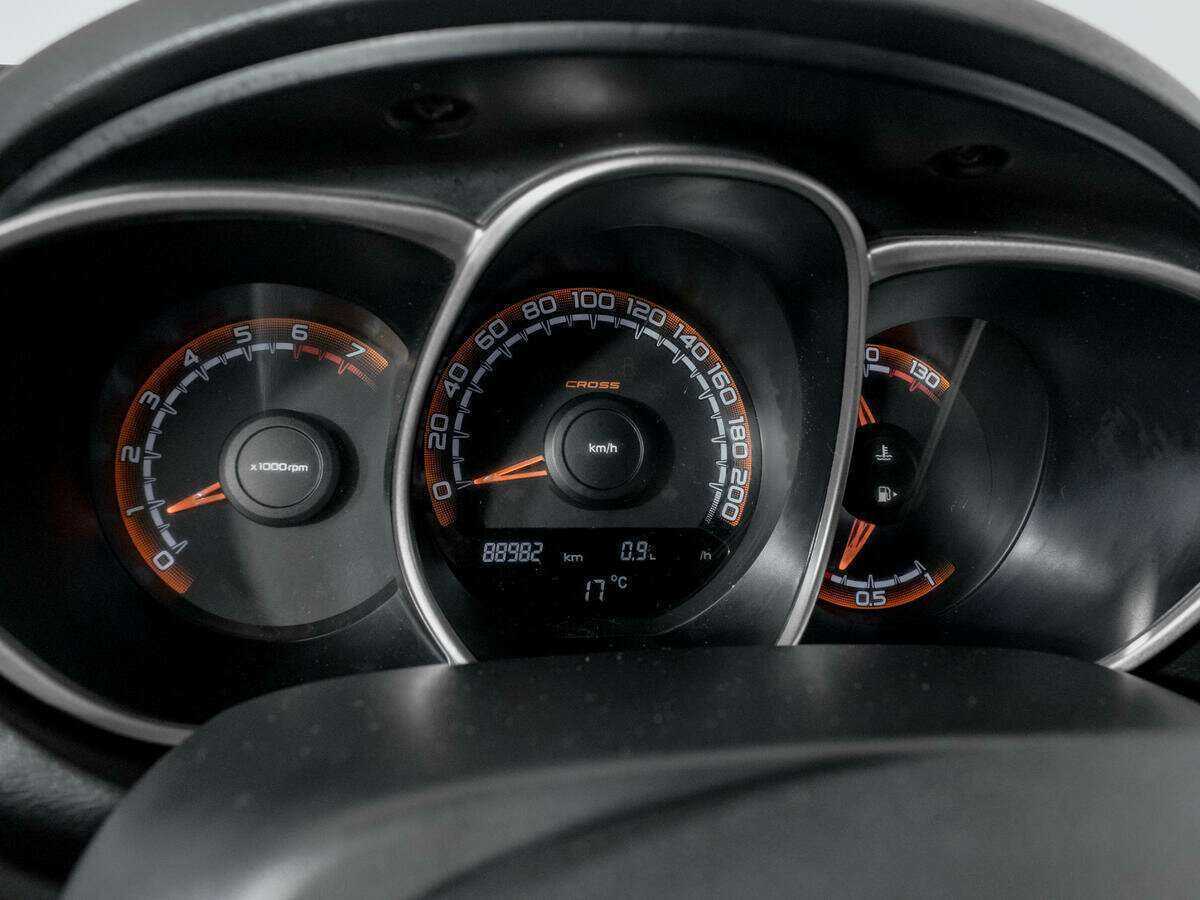 Купить Lada (ВАЗ) Vesta SW Cross, 2018, 88 976 км, фото №11