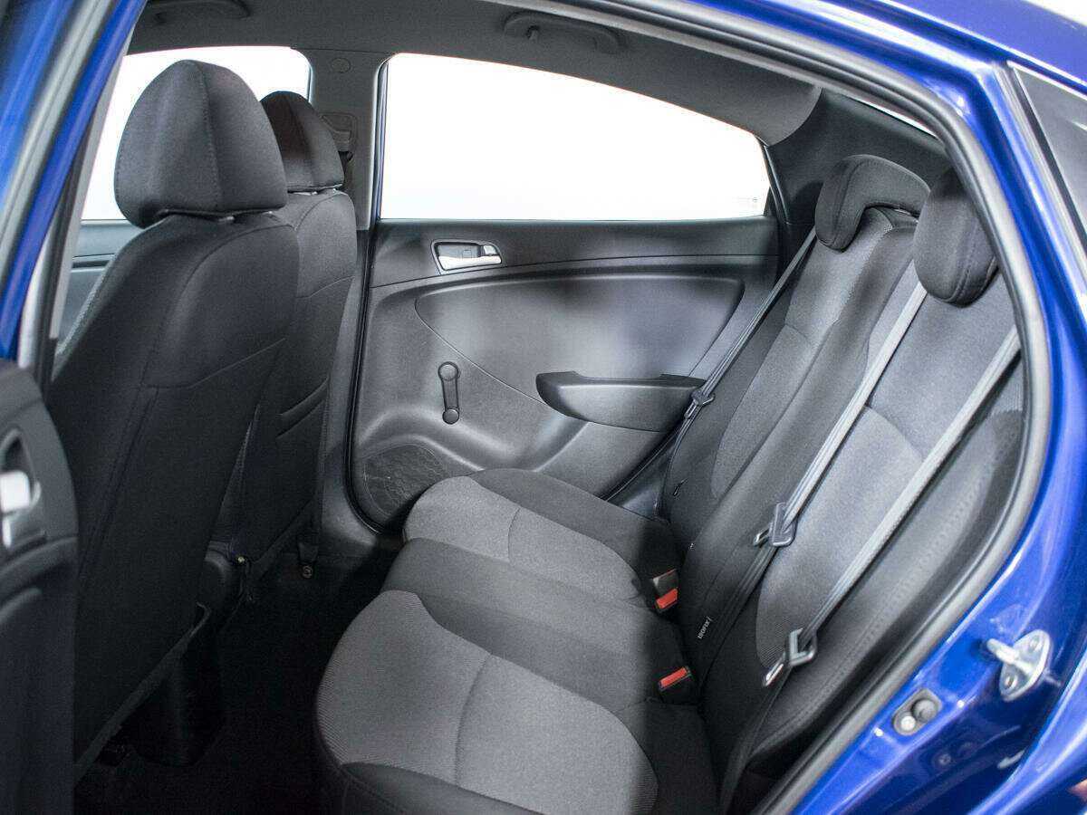 Купить Hyundai Solaris, 2012, 81 900 км, фото №10