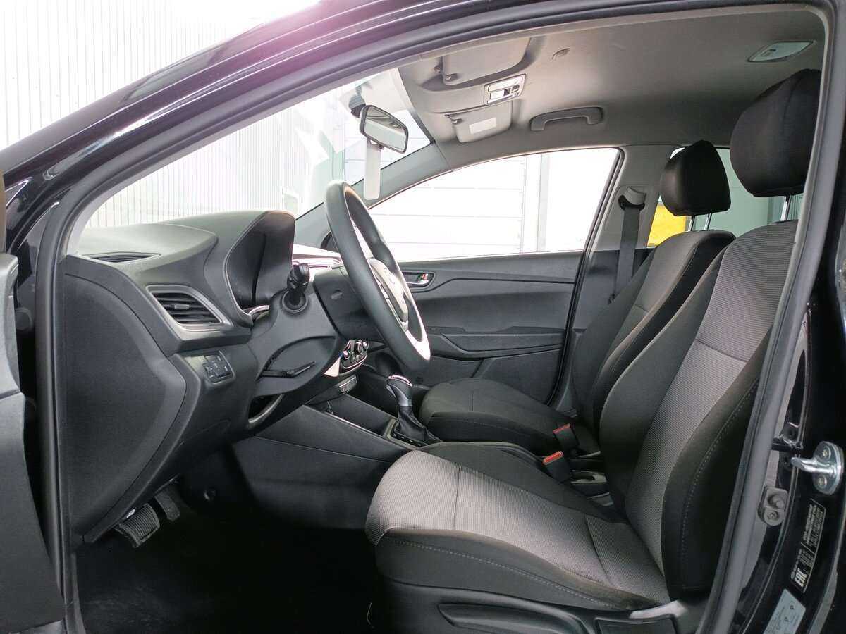 Купить Hyundai Solaris, 2020, 35 377 км, фото №11