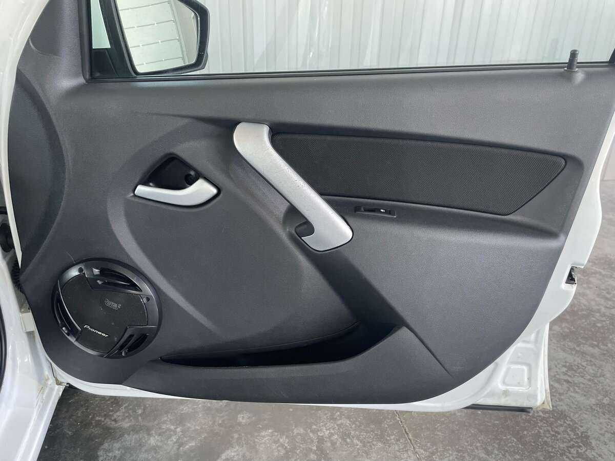 Купить Lada (ВАЗ) Granta, 2016, 57 036 км, фото №19