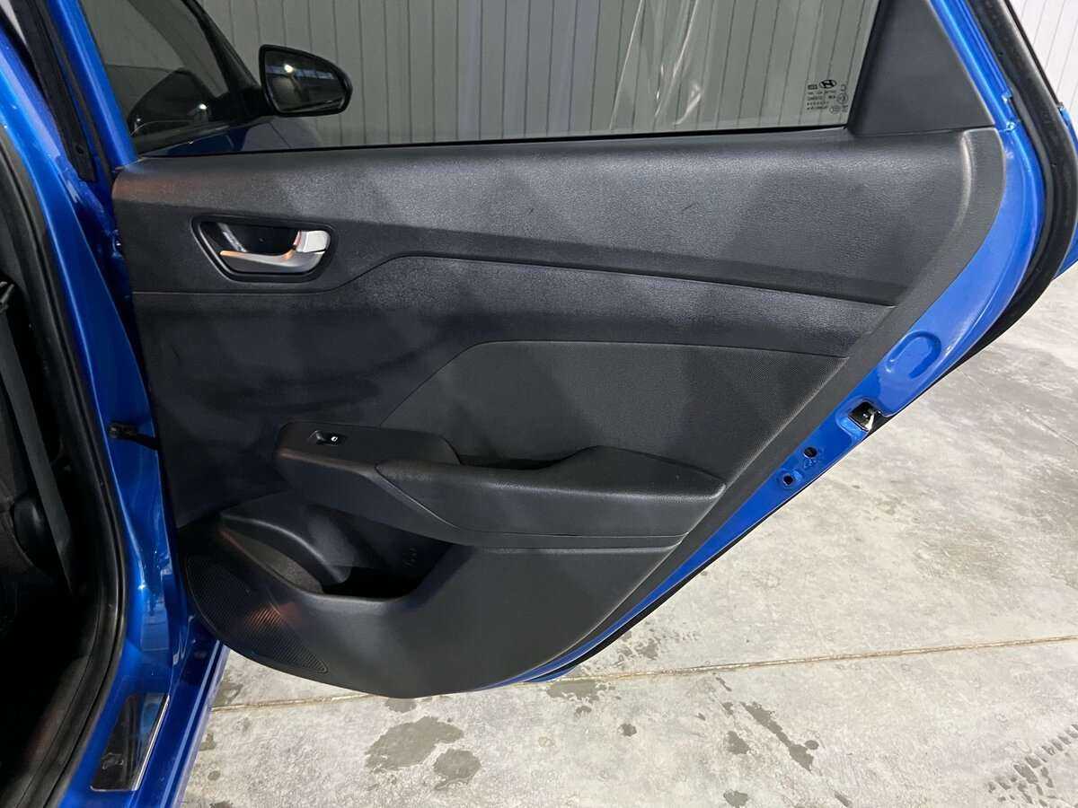 Купить Hyundai Solaris, 2018, 108 528 км, фото №18