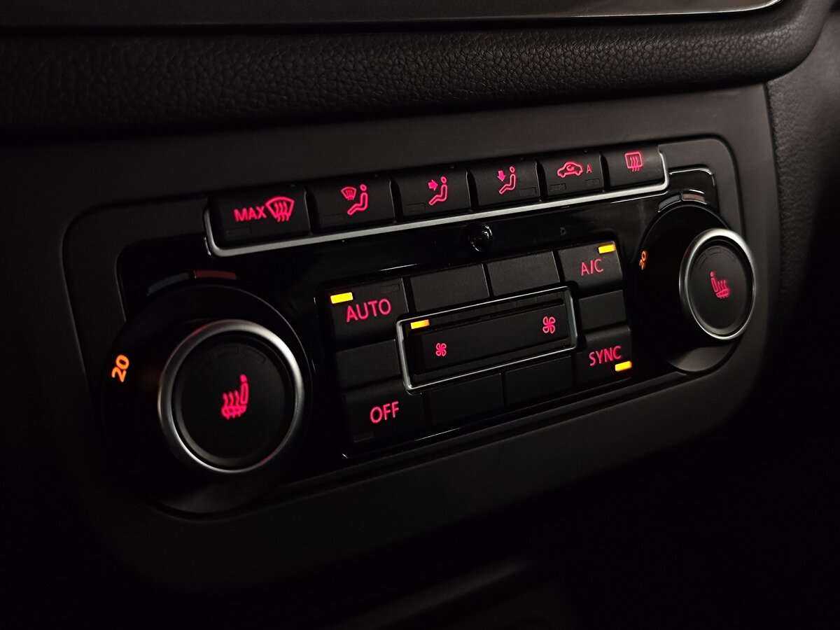 Купить Volkswagen Tiguan, 2012, 214 000 км, фото №15