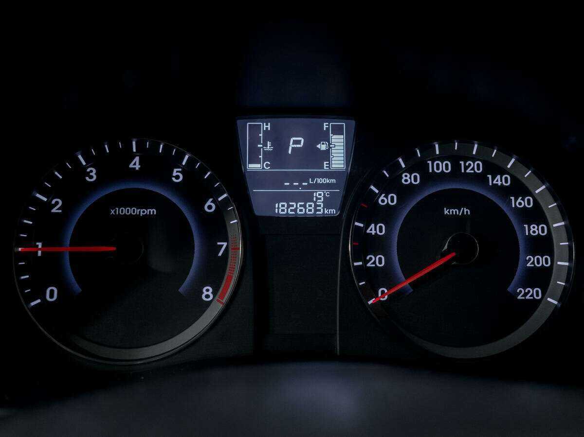 Купить Hyundai Solaris, 2015, 182 000 км, фото №11