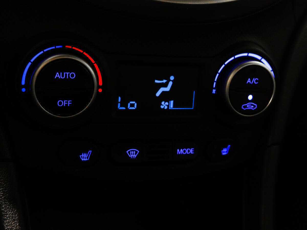 Купить Hyundai Solaris, 2016, 26 600 км, фото №12