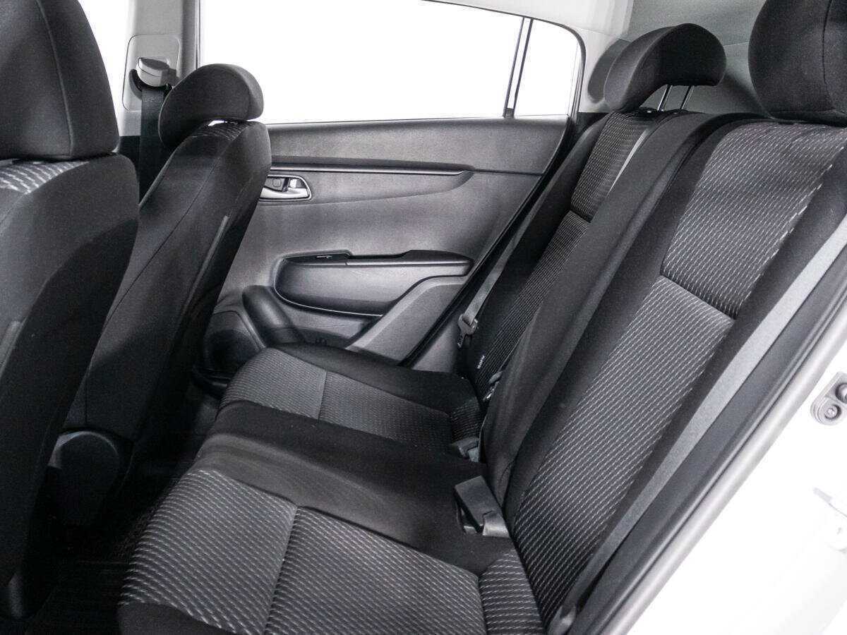 Купить Kia Rio X-Line, 2018, 20 647 км, фото №10