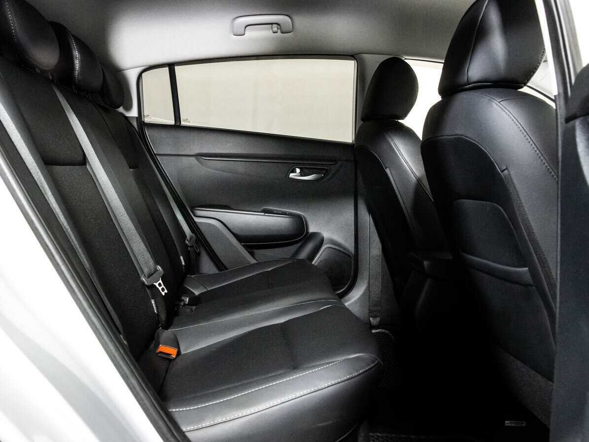 Купить Kia Rio X-Line, 2018, 90 644 км, фото №20