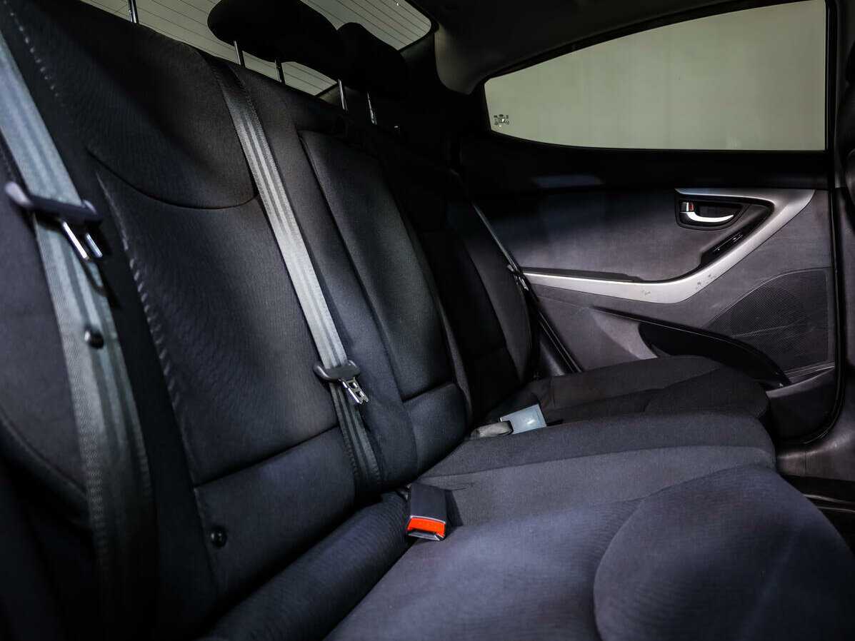 Купить Hyundai Elantra, 2015, 137 566 км, фото №12