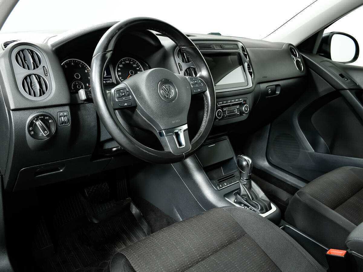 Купить Volkswagen Tiguan, 2012, 148 143 км, фото №13