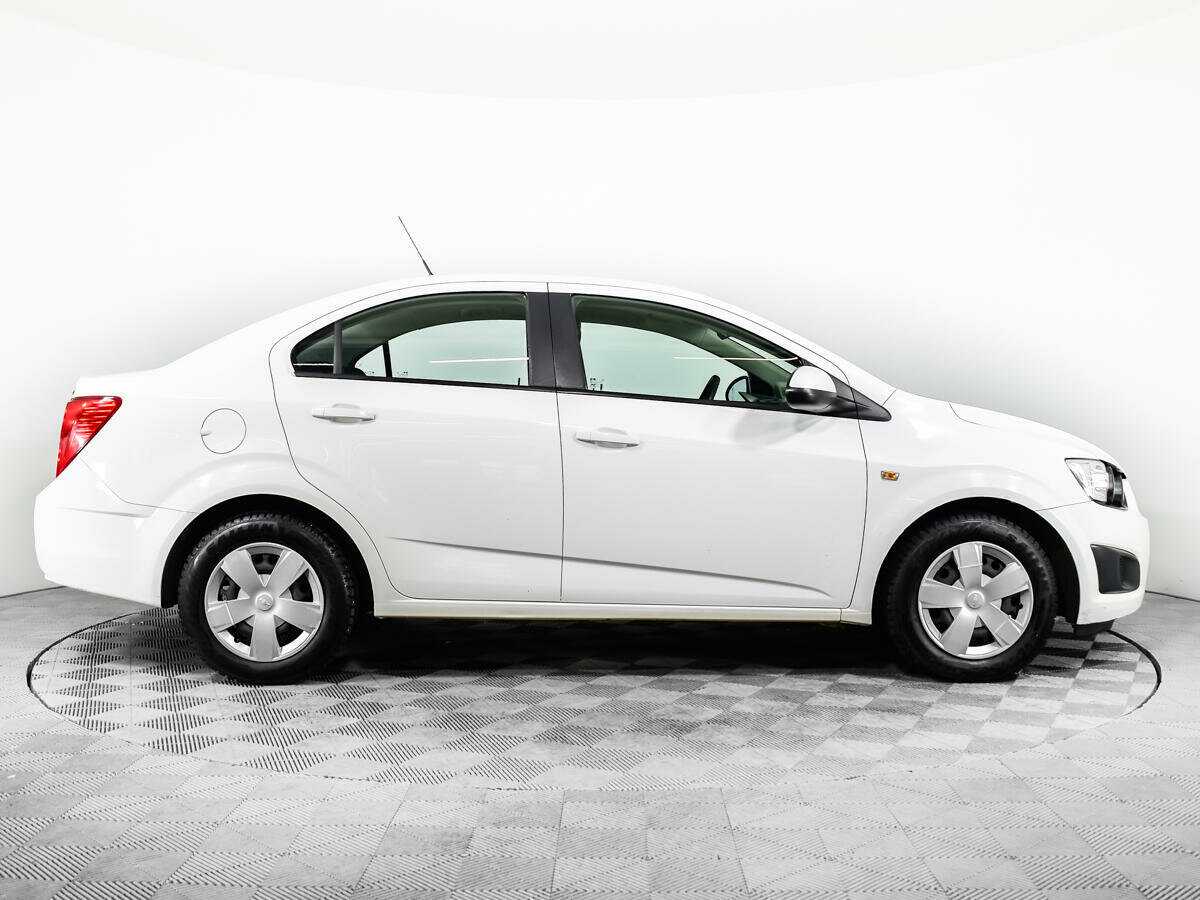 Купить Chevrolet Aveo, 2012, 150 316 км, фото №4