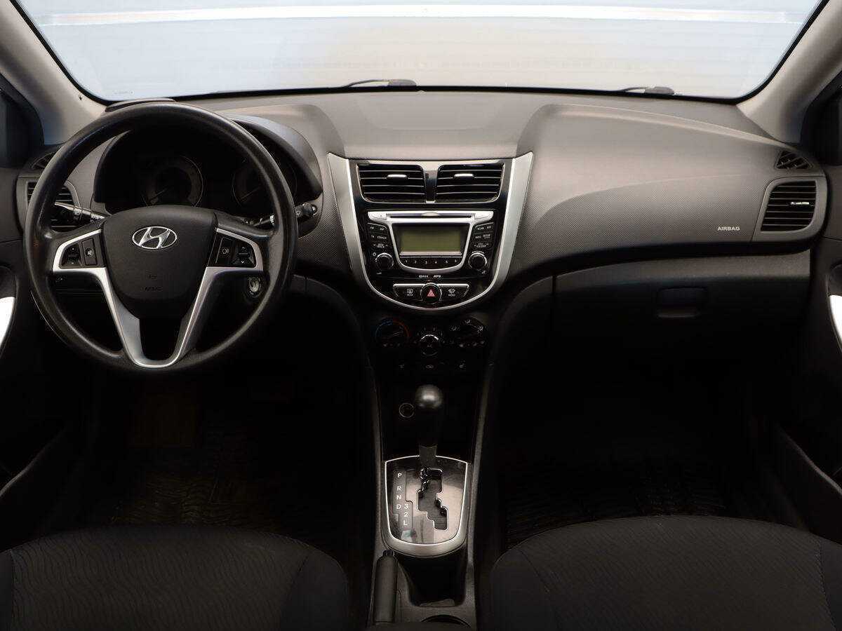 Купить Hyundai Solaris, 2013, 115 978 км, фото №8