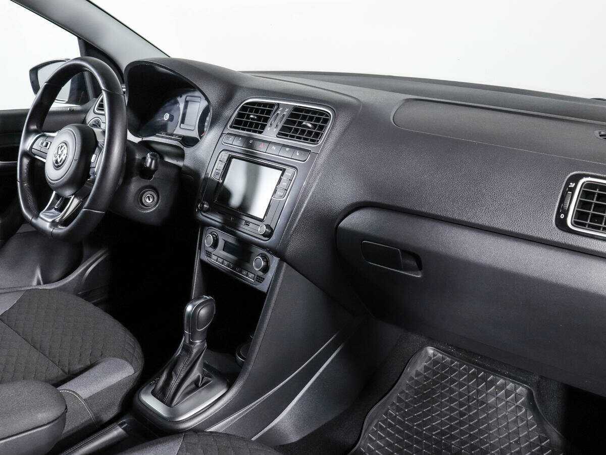 Купить Volkswagen Polo, 2018, 57 000 км, фото №7