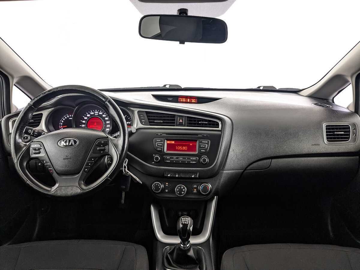 Купить Kia Ceed, 2015, 164 117 км, фото №10