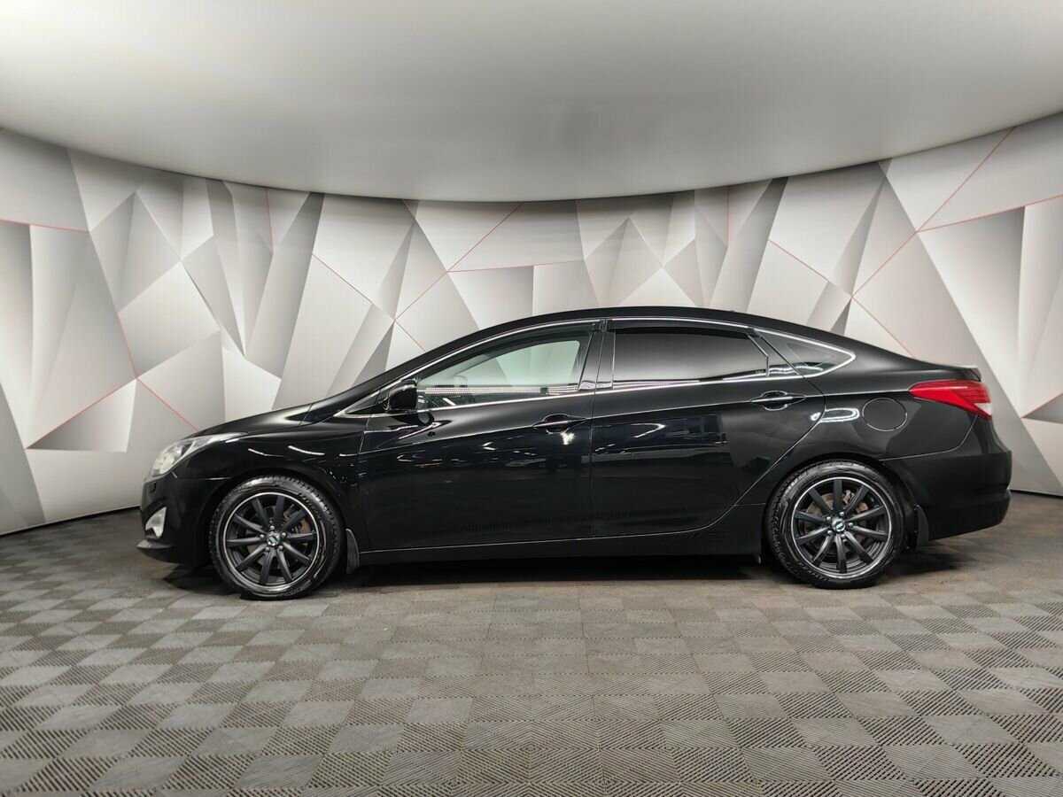 Купить Hyundai i40, 2013, 199 194 км, фото №5