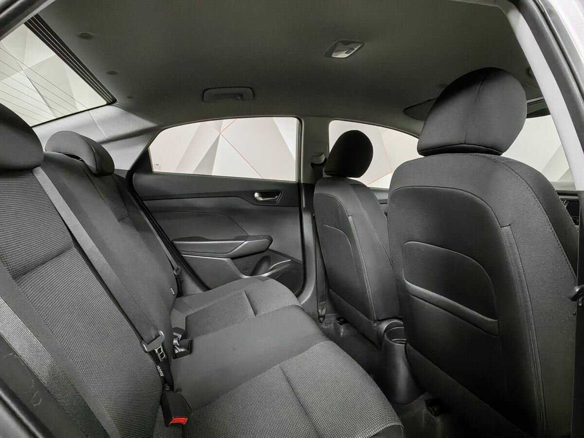 Купить Hyundai Solaris, 2021, 40 680 км, фото №12