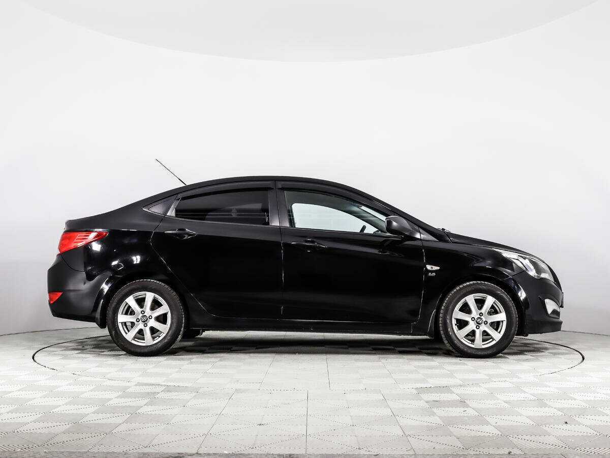 Купить Hyundai Solaris, 2014, 149 453 км, фото №4