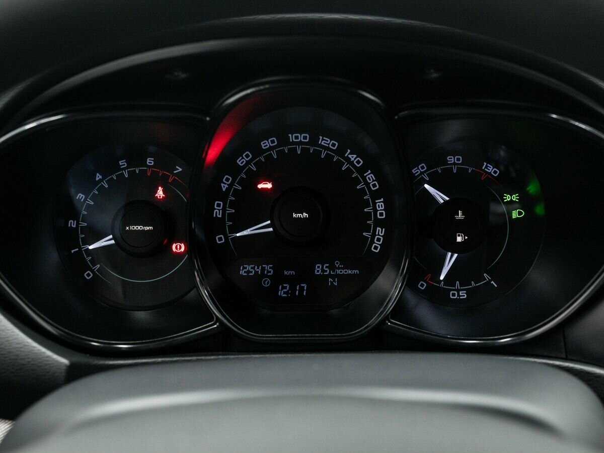 Купить Lada (ВАЗ) Vesta, 2017, 125 000 км, фото №21