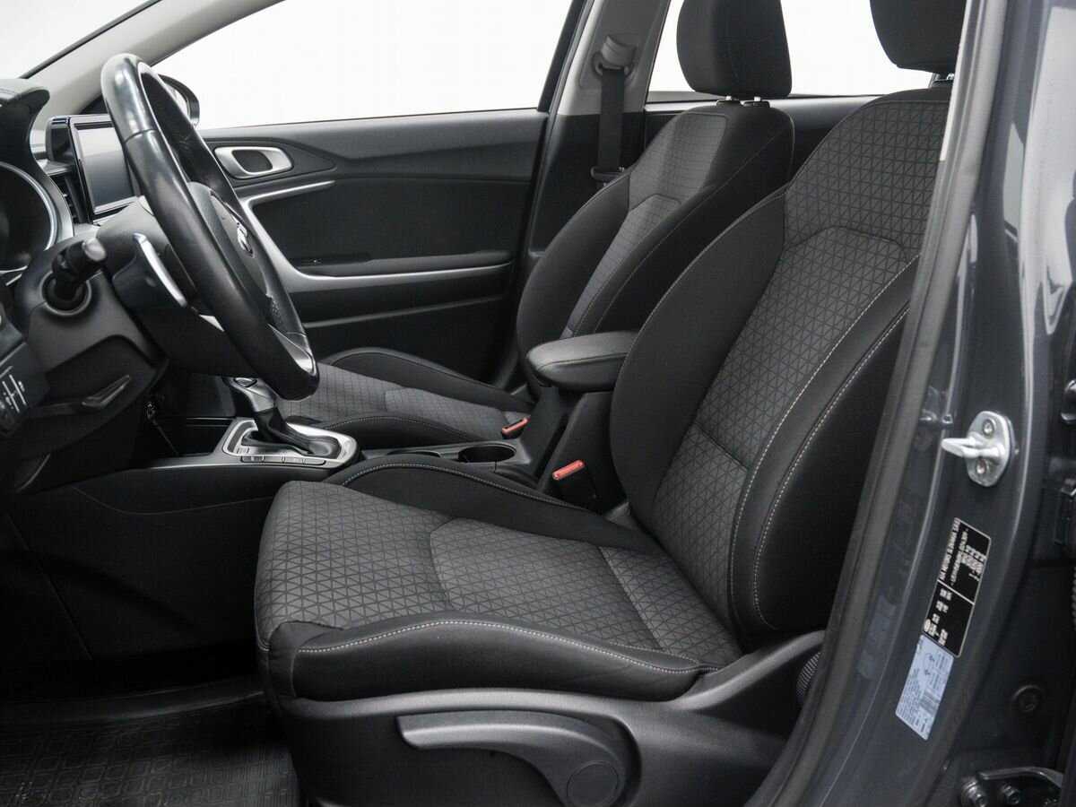 Купить Kia Ceed, 2019, 93 000 км, фото №15