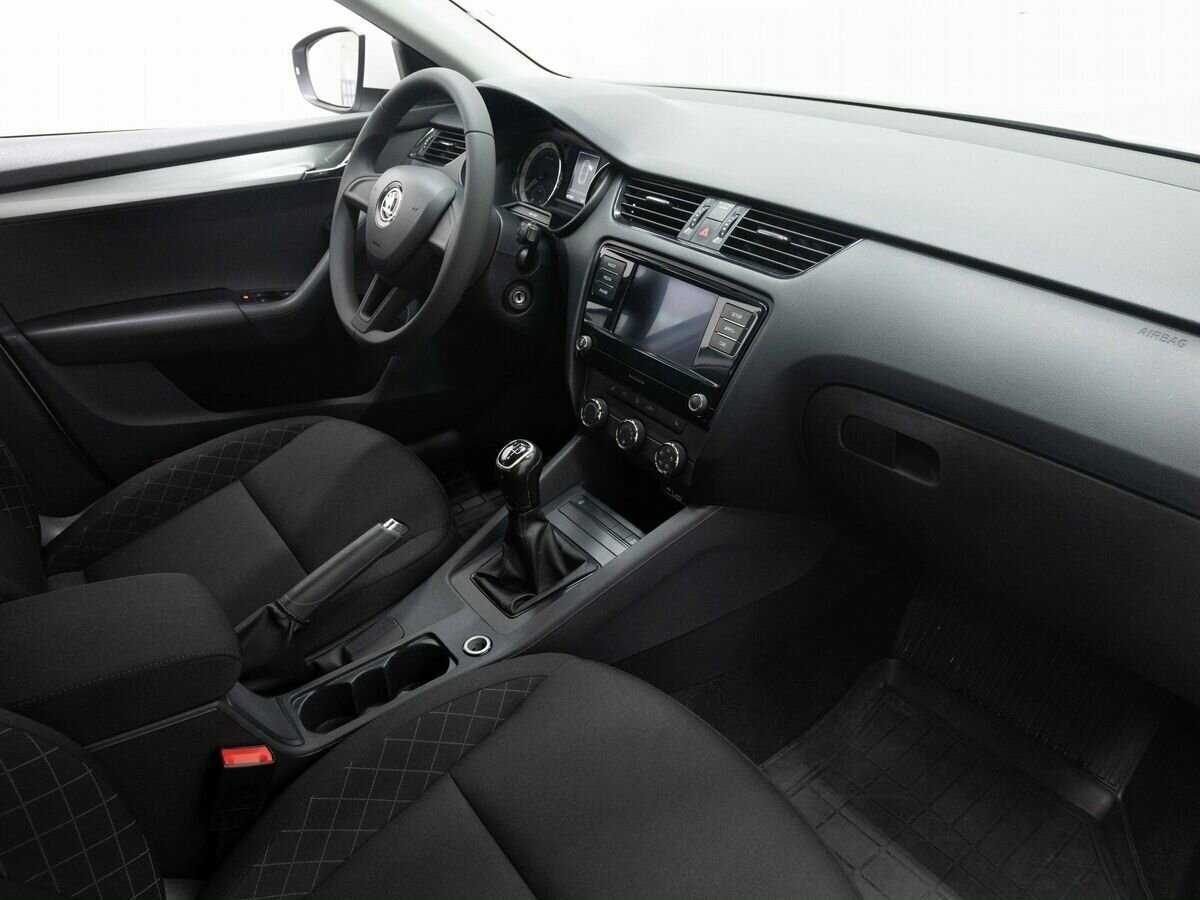 Купить Skoda Octavia, 2019, 181 000 км, фото №13