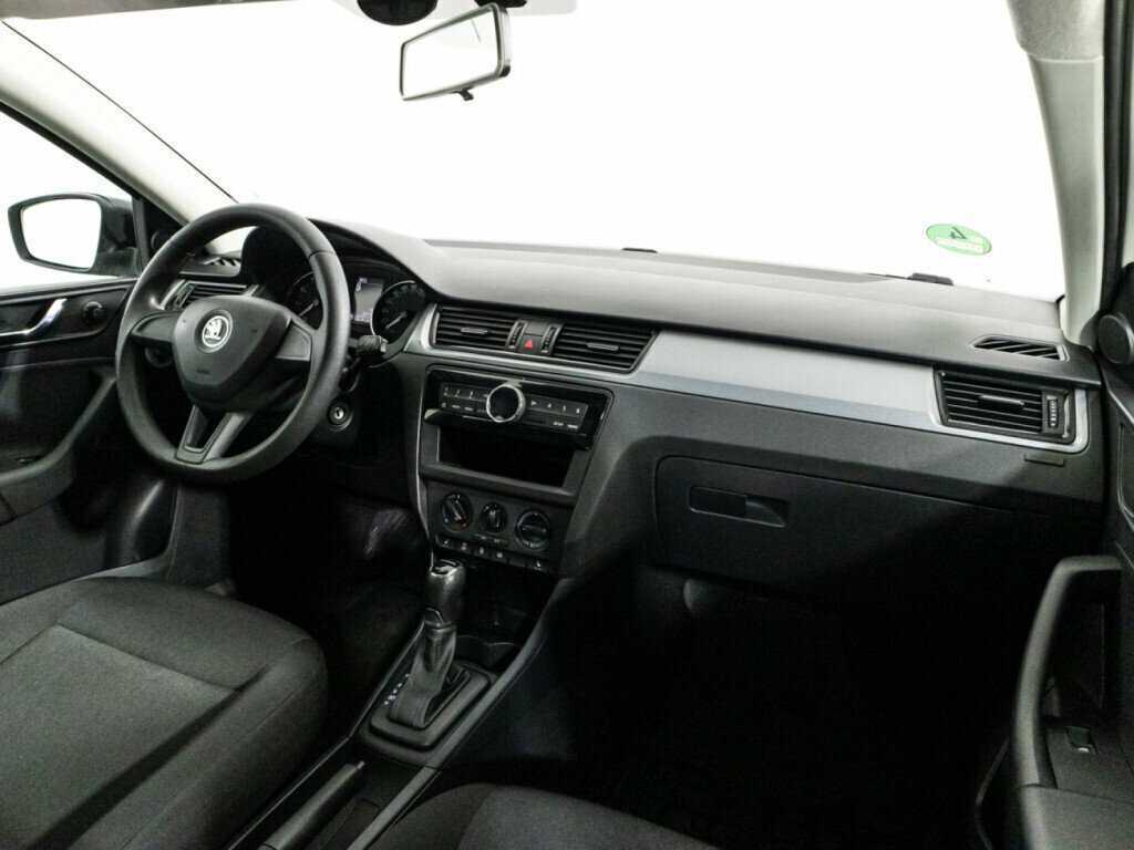 Купить Skoda Rapid, 2017, 62 245 км, фото №9