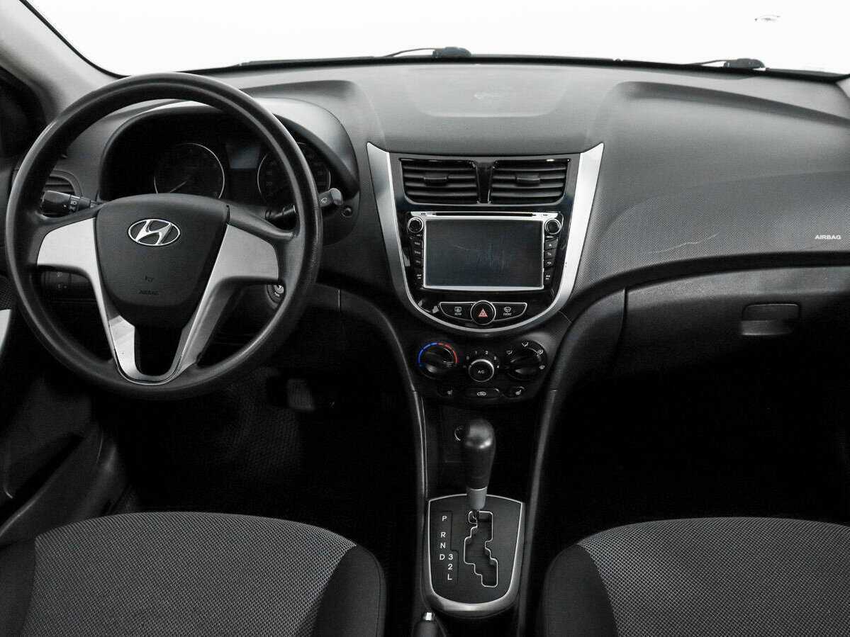 Купить Hyundai Solaris, 2013, 232 271 км, фото №12