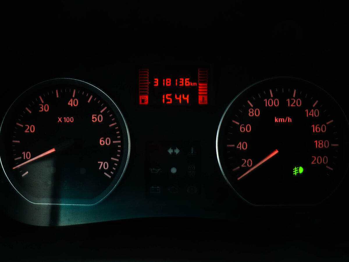 Купить Renault Sandero, 2012, 318 134 км, фото №9