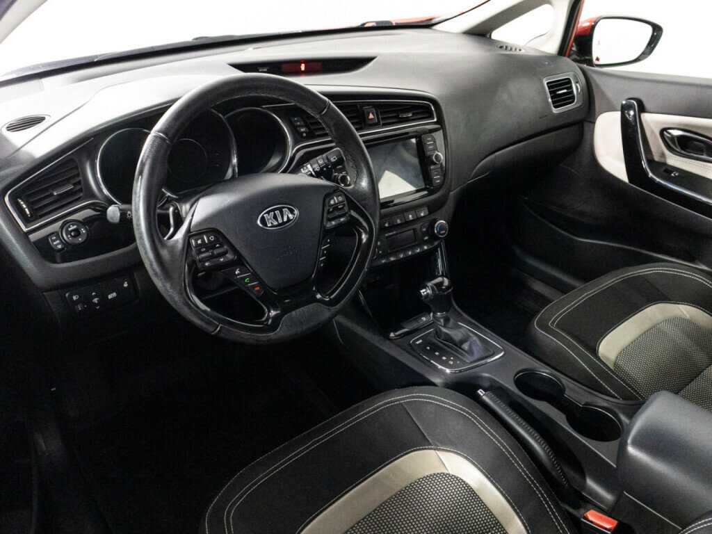 Купить Kia Ceed, 2015, 140 599 км, фото №11