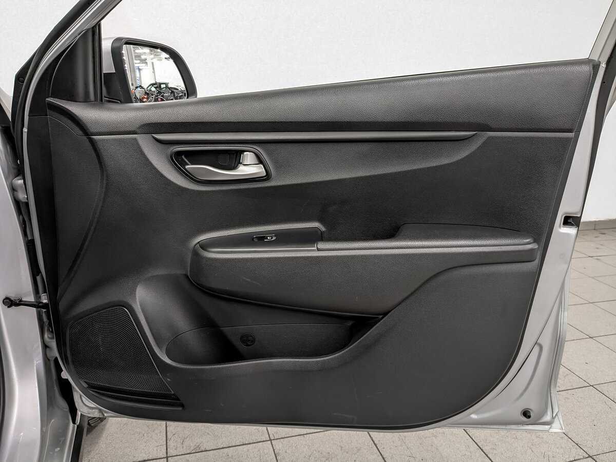 Купить Kia Rio X-Line, 2020, 158 744 км, фото №24