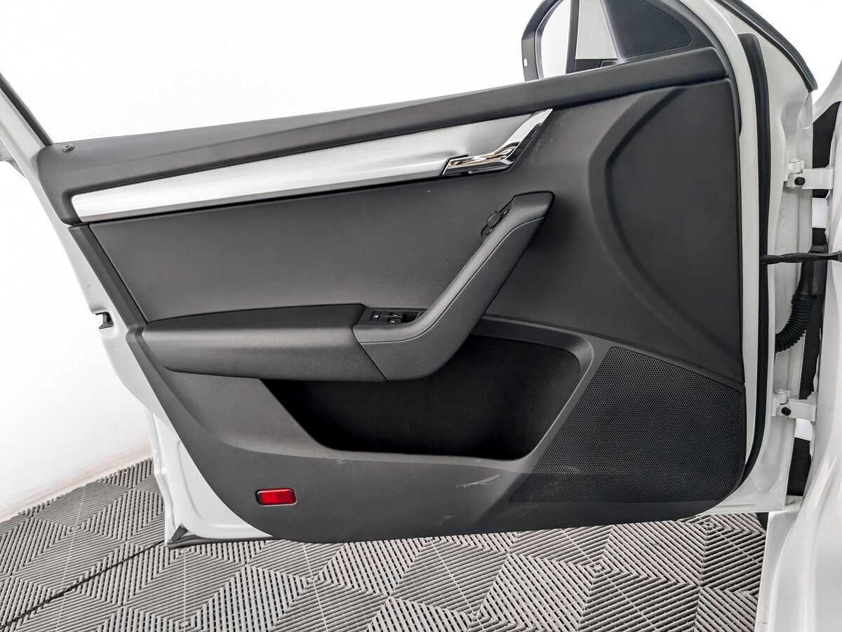 Купить Skoda Octavia, 2019, 115 441 км, фото №19