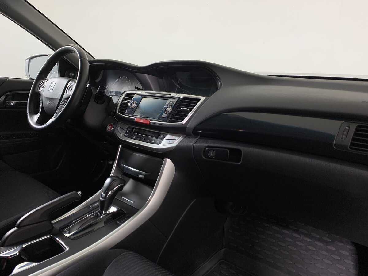 Купить Honda Accord, 2013, 117 473 км, фото №12