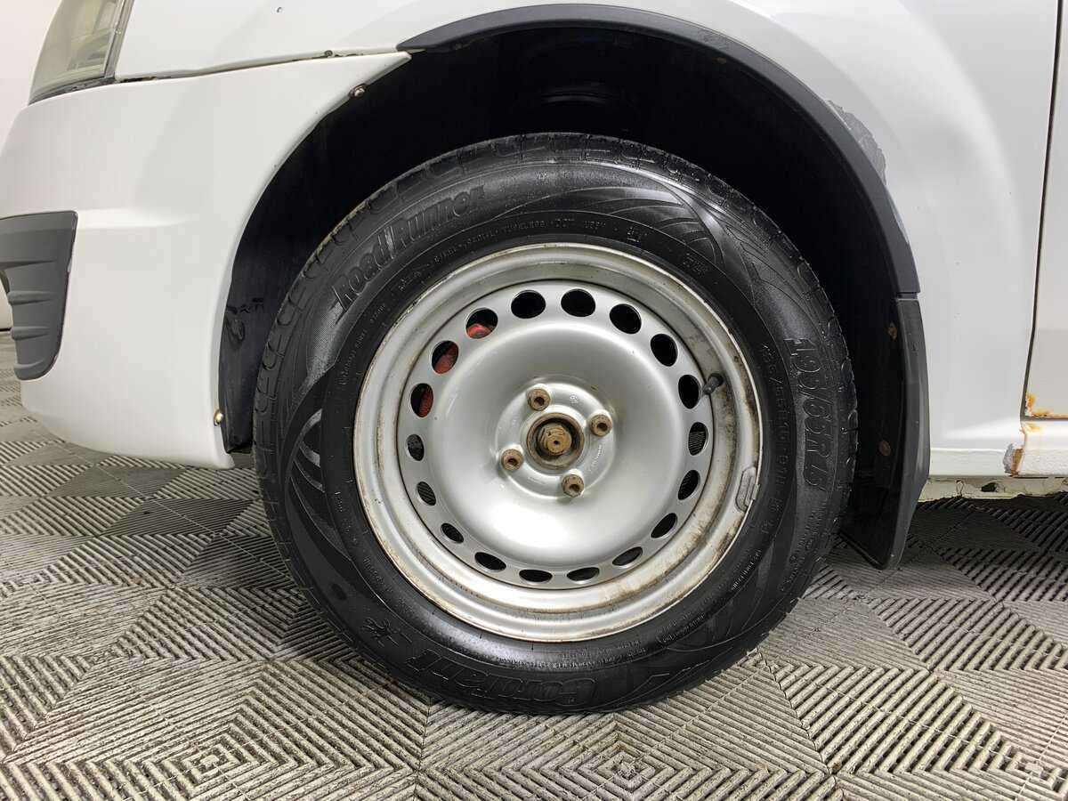 Купить Lada (ВАЗ) Largus, 2014, 297 938 км, фото №9