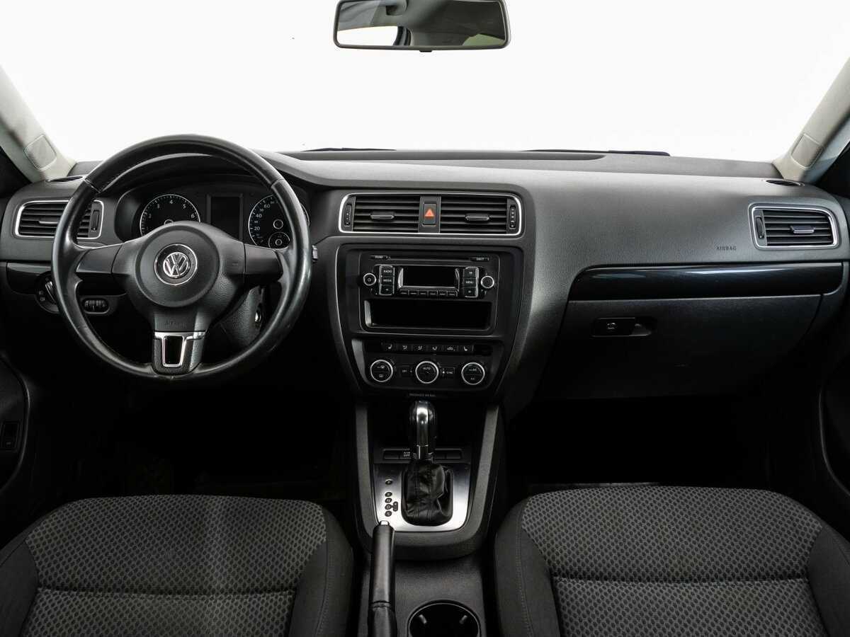 Купить Volkswagen Jetta, 2012, 203 467 км, фото №8
