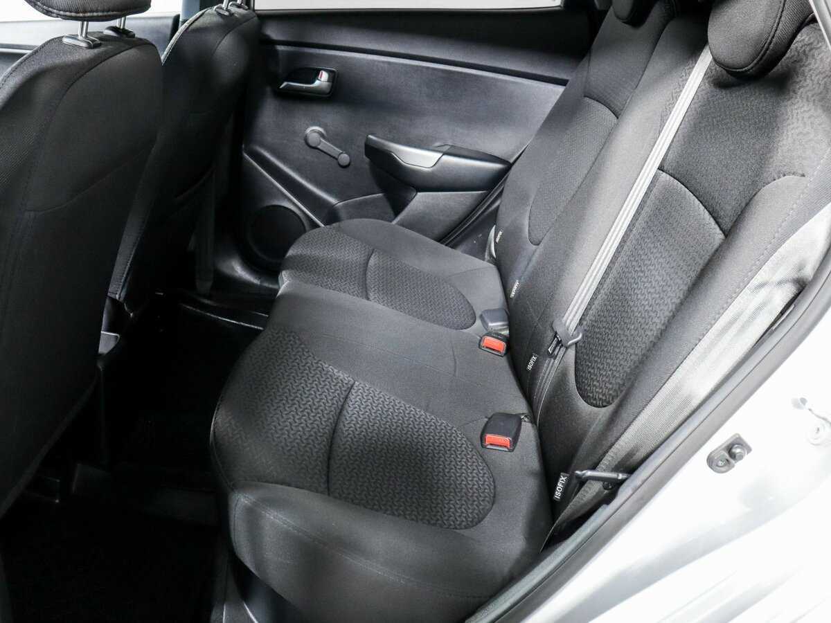 Купить Kia Rio, 2016, 111 779 км, фото №7