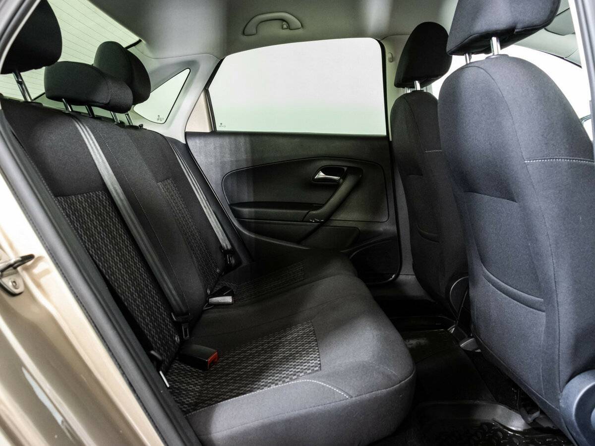 Купить Volkswagen Polo, 2017, 166 769 км, фото №12