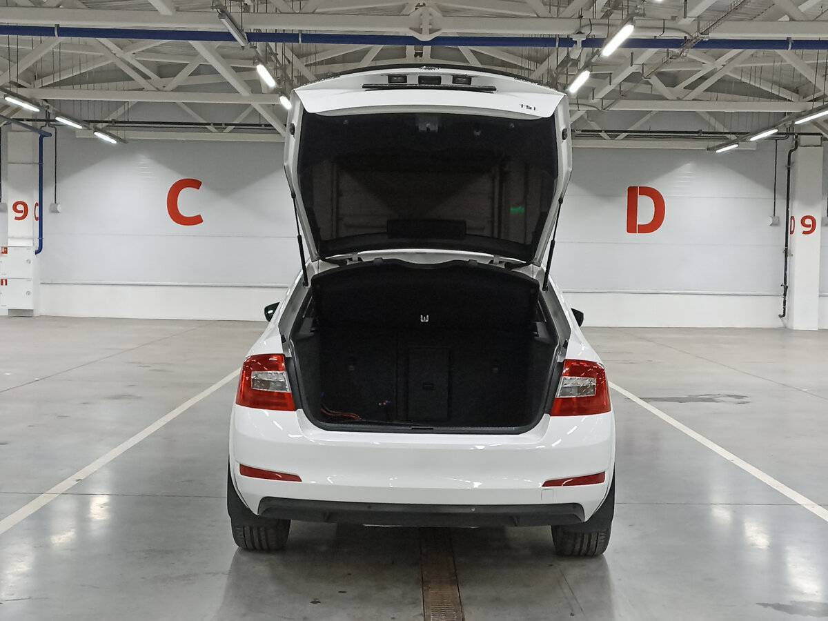 Купить Skoda Octavia, 2013, 181 285 км, фото №10