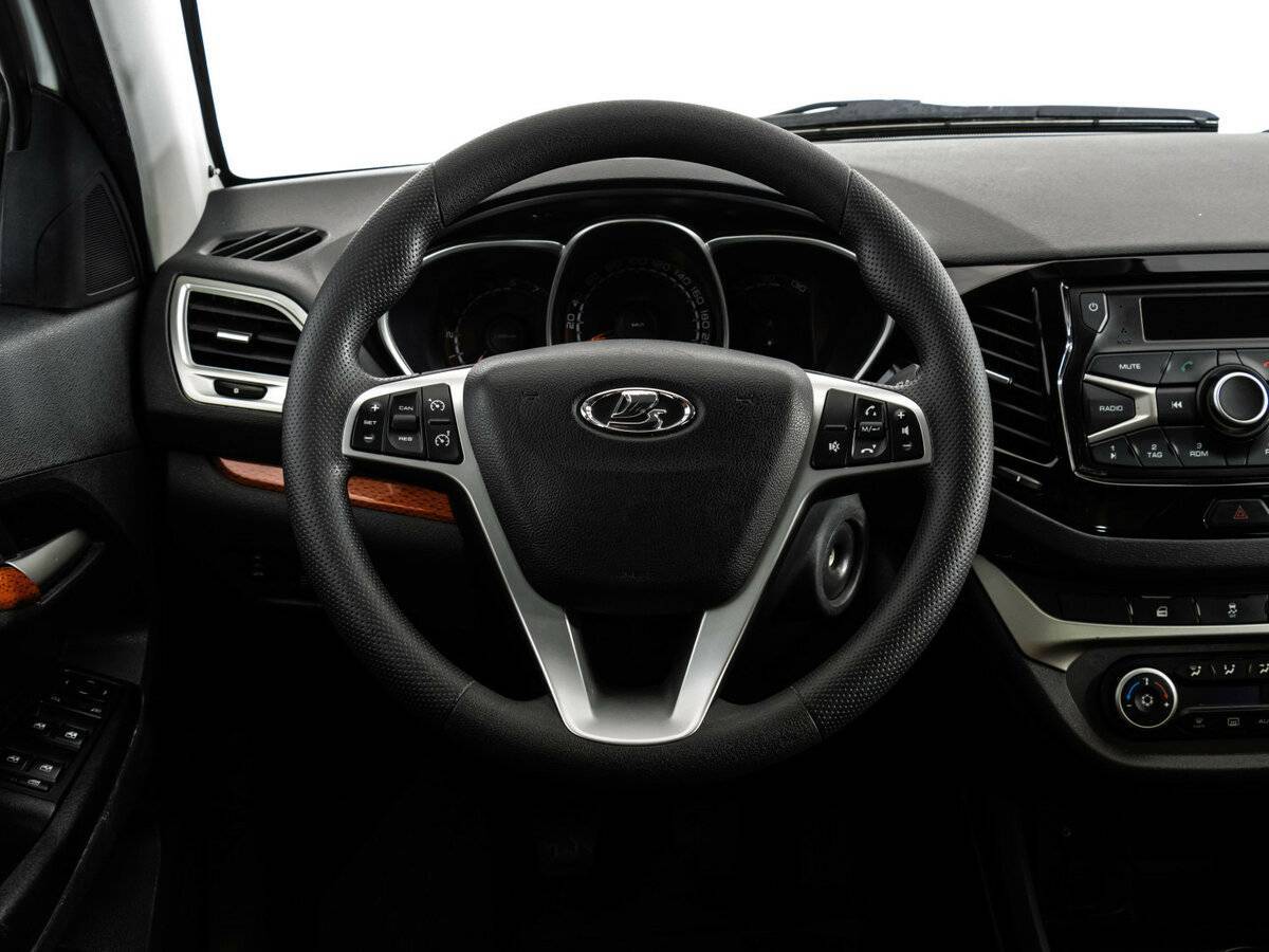 Купить Lada (ВАЗ) Vesta Cross, 2018, 72 753 км, фото №10